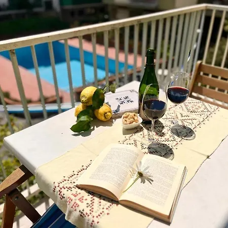 Appartamento Large Family Appartament With Pool Sorrento